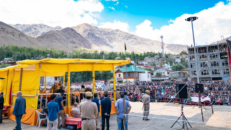 Một quang cảnh của Công viên Hussaini trong lúc Thánh Đức Đạt Lai Lạt Ma nói chuyện tại Kargil, Ladakh, J & K, Ấn Độ vào 25 tháng 7, 2018. Ảnh của Tenzin Choejor