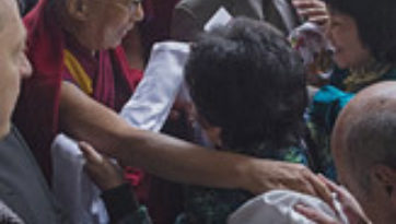 Quang lâm đến Riga, Latvia