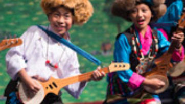 Hiệp hội Bắc Mỹ cúng dường trường thọ tri ân Thánh Đức ĐLLM