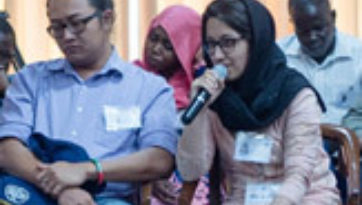 Giao lưu với các nhà lãnh đạo trẻ