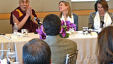 Nói chuyện tại Viện Hoà bình Hoa kỳ và ĐH Hoa kỳ