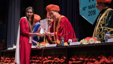 Lễ trao Bằng Tốt Nghiệp đầu tiên của Đại học Trung tâm Jammu