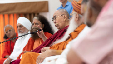 Ngày thứ hai tại Đền Shri Udasin Karshni