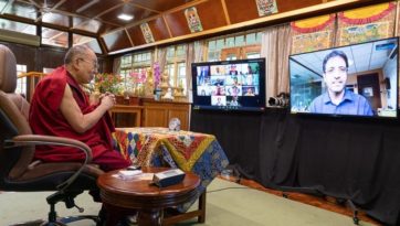 Từ bi trong Thực hành Y học