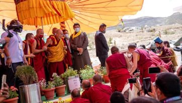 Nói chuyện với người tham gia cuộc đại tranh biện mùa hè năm nay