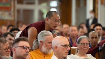 Gặp gỡ những người tham gia Hội nghị về “Tác động của sự Thực hành Thiền định”