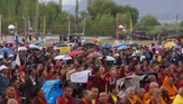 Đức Ngài Tham dự Hội nghị Triết học, Gặp gỡ Công chúng và Thuyết Pháp ở Leh