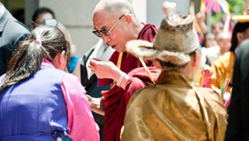 Thánh Đức Đạt Lai Lạt Ma đến Washington, D.C. ngày 6 tháng 7 năm 2011