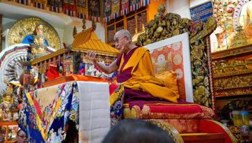 Quán đảnh Lục Tự Chơn Ngôn Quán Thế Âm